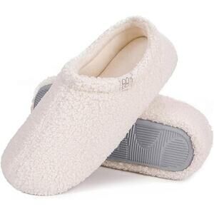 New HomeTop Womens Size 6.5 White Fuzzy Fleece Loafer Slipper Memory Foam Shoes